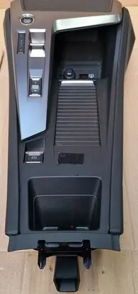 Peugeot 308 Center console