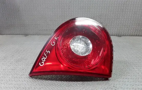 Volkswagen Golf V Tailgate rear/tail lights 1K6945093F