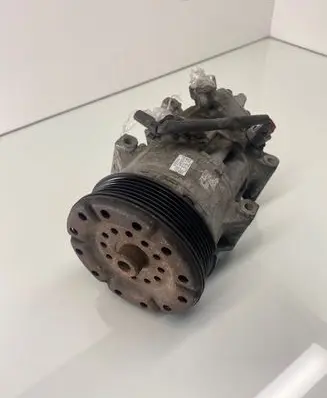 Toyota Avensis T250 Air conditioning (A/C) compressor (pump) GE4472209243 5SE12C