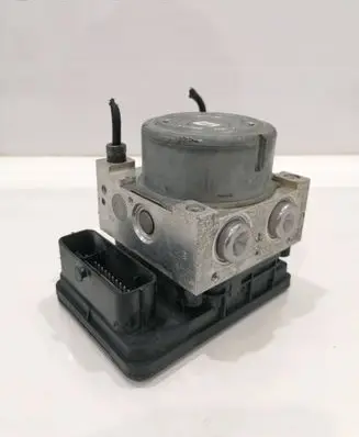 Alfa Romeo Giulietta ABS Pump 51920296 10022002204