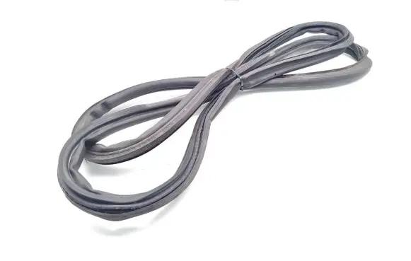 Citroen DS4 Trunk rubber seal (body) 