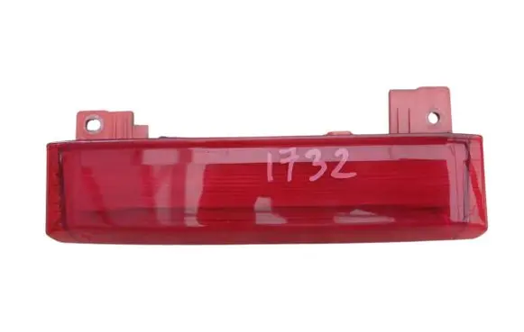 Nissan Leaf II (ZE1) Third/center stoplight L90110257