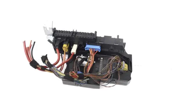 Mercedes-Benz CLS C218 X218 Fuse box set A2129009522 A2129015105