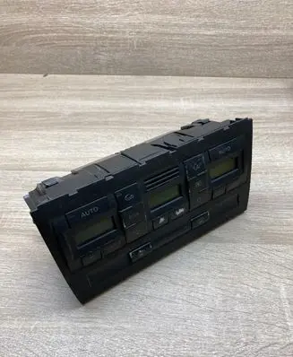 Audi A4 S4 B6 8E 8H Climate control unit 8E0820043K