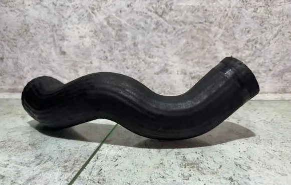 Volvo S80 Intercooler hose/pipe