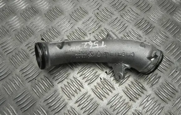Mercedes-Benz E W213 Air intake hose/pipe A6540980400 VD20486
