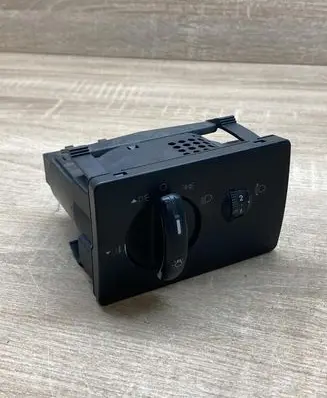 Ford Focus Light switch 4M5T13A024EA