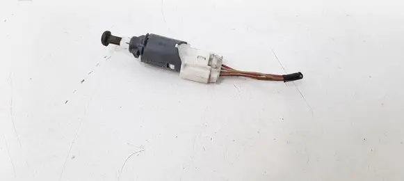 Renault Megane II Brake pedal sensor switch 8200168238
