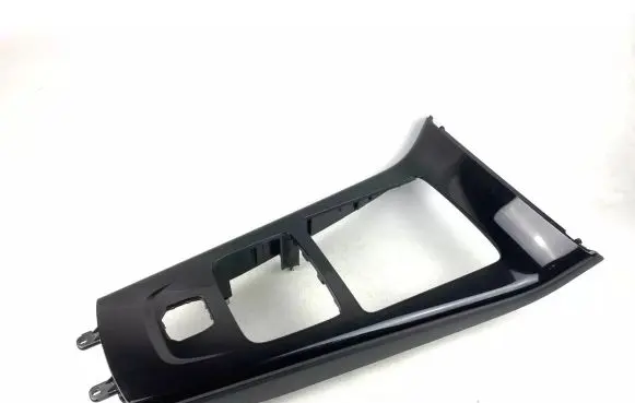 Mercedes-Benz CLA C118 X118 Center console A1776801201