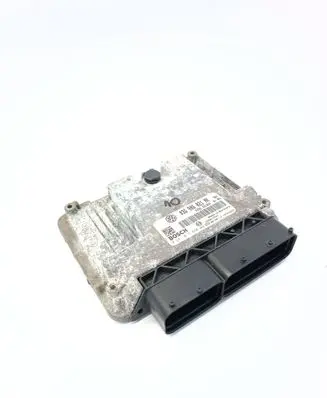 Volkswagen PASSAT B6 Engine control unit/module 03G906021NK 1039S17241 0281013440
