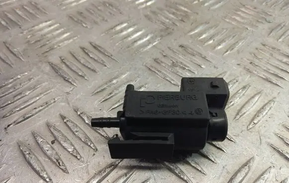 BMW 5 F10 F11 Turbo solenoid valve 7810831