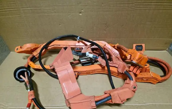Toyota RAV 4 (XA40) High voltage cable 8216542080