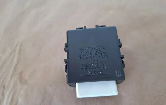 Lexus NX Window control relay 8594042030 4230002080