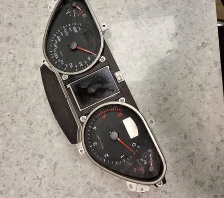 Audi A6 S6 C6 4F Speedometer (instrument cluster) 5550007301