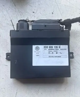 Volkswagen Touareg I Keyless (KESSY) go control unit/module 3D0909135N 5WK47021 5WK48825