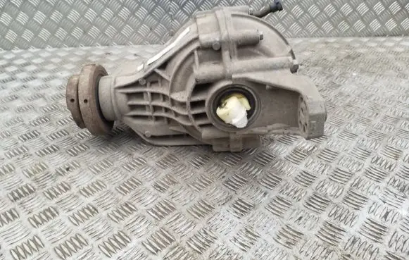 Jeep Grand Cherokee Rear differential P68092358AC R345