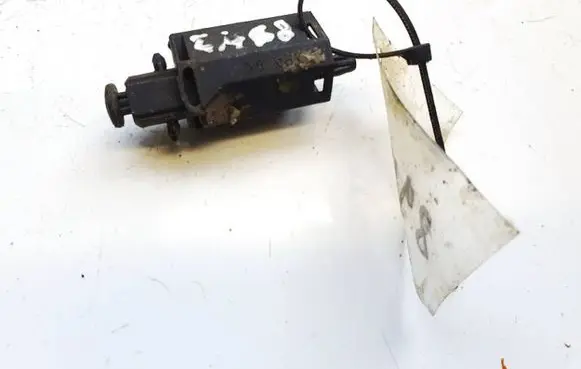 Brake pedal sensor switch