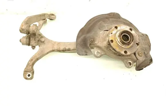 Front wheel hub