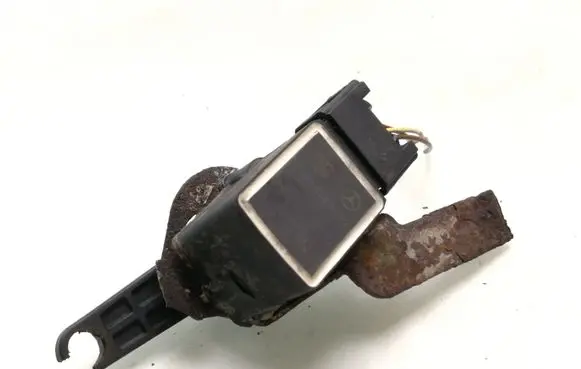 Mercedes-Benz C W203 Headlight/headlamp level sensor A0105427717