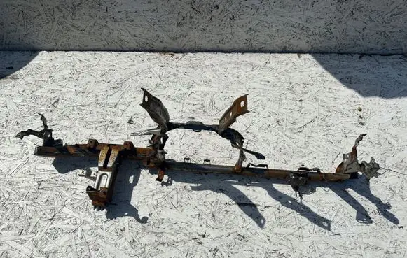 Volkswagen Polo VI Dashboard cross member/frame bar 