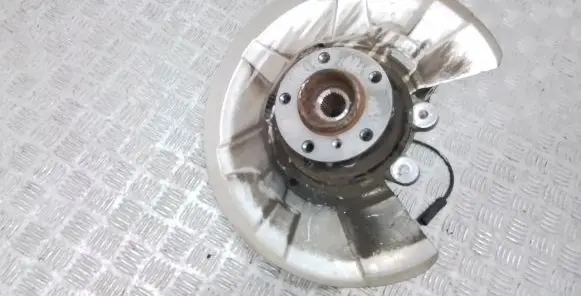 BMW 7 F01 F02 F03 F04 Rear wheel hub 6797447
