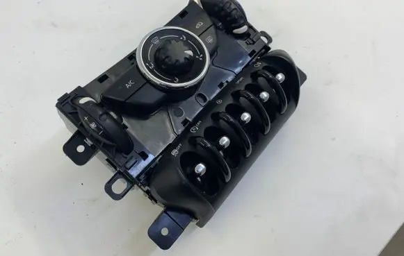 Mini Cooper Countryman R60 Climate control unit