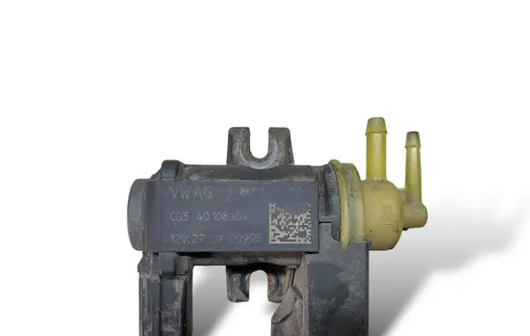 Audi A6 S6 C6 4F Turbo solenoid valve 4010835A 8K0906627 2709009