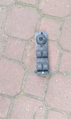Ford Mondeo Mk III Electric window control switch