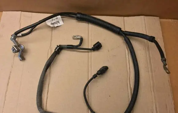 Positive cable (battery)
