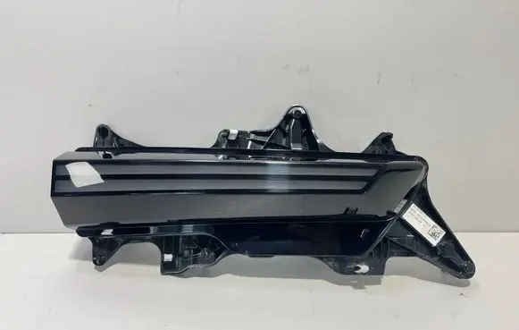 BMW XM Tailgate rear/tail lights 9879759
