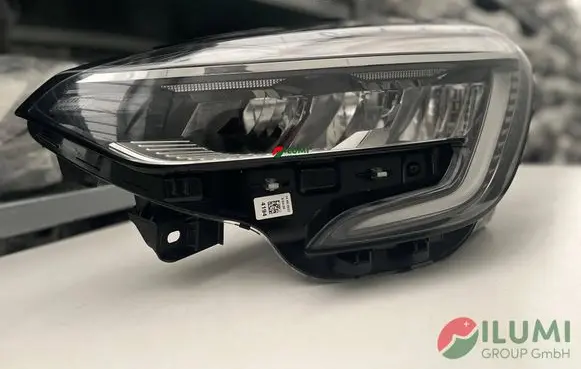 Renault Clio V Headlight/headlamp 260607647R
