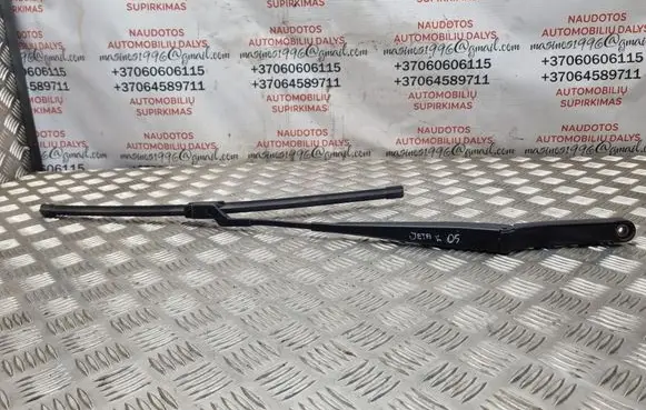 Volkswagen Jetta V Front wiper blade arm 1Q1955409