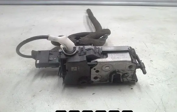 Front door lock