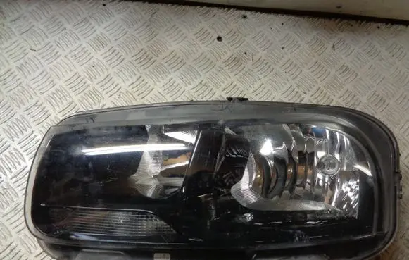 Citroen C4 Cactus Headlight/headlamp 9800901380