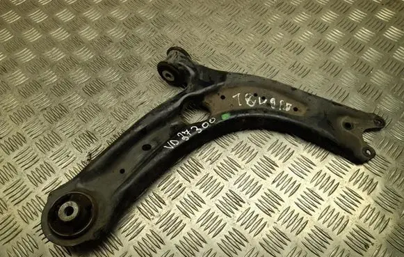 Seat Ateca Front lower control arm/wishbone 3Q0407118B