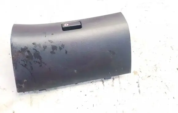 Toyota Avensis T250 Glove box 5555005080 55550-05080