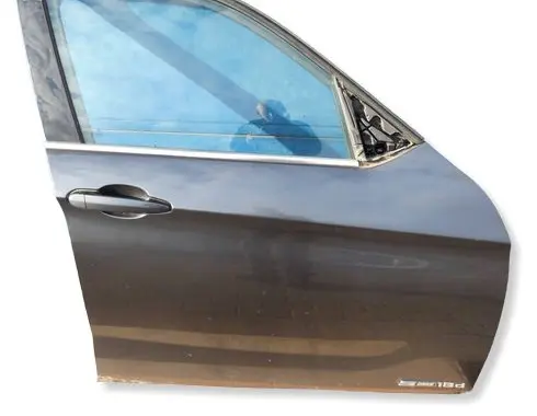 BMW X1 E84 Front door X1E84 B39