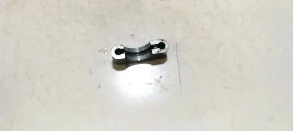 Mercedes-Benz E W211 Camshaft holder 
