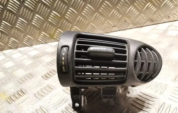 Mercedes-Benz C W203 Dashboard air vent grill cover trim 2038300654