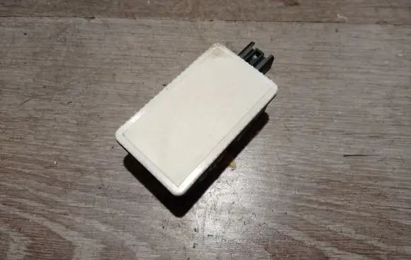 Volvo V40 Door central lock control unit/module 31268992 S180036003