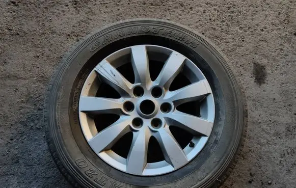 Mitsubishi Pajero R18 alloy rim J18X7
