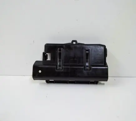 Mercedes-Benz CLA C117 X117 W117 Other engine bay part A2465410000