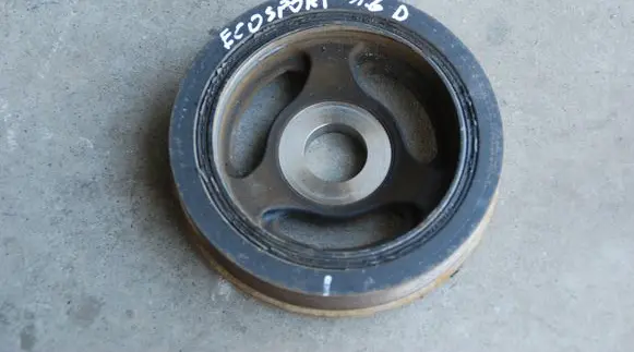 Ford Ecosport Fuel pump gear (pulley) 