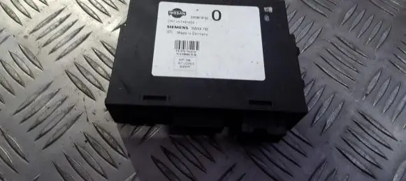 Nissan Primera Comfort/convenience module 285969F920 5wk4792