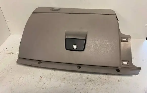 Volvo V50 Glove box 8626141 3865
