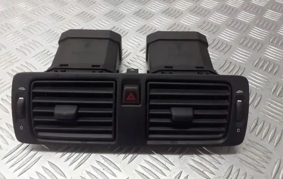 Volvo S40 Dashboard air vent grill cover trim 