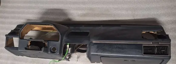 Audi 100 200 5000 C3 Dashboard