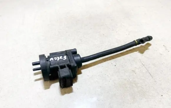 Mercedes-Benz E W210 Turbo solenoid valve A0005450427 pat4715396