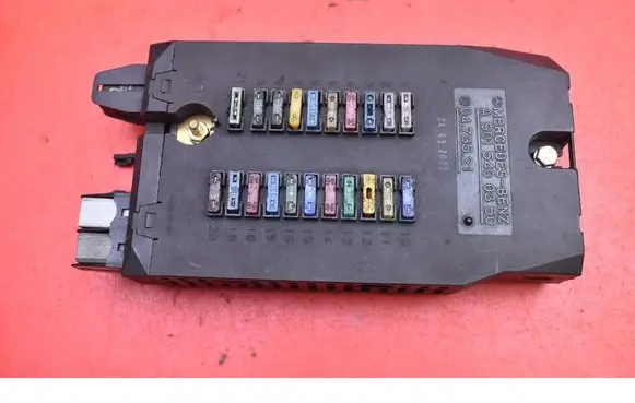 Mercedes-Benz Sprinter W901 W902 W903 W904 Fuse box set A9015400350