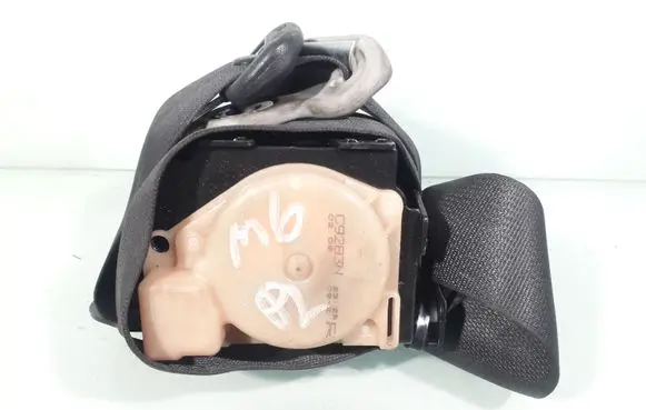 Mazda 6 Front seatbelt